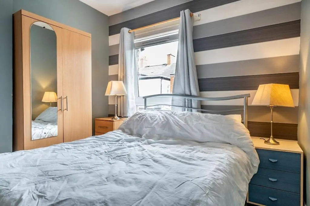 Central 3 Bedroom House Belfast 0*,  United Kingdom