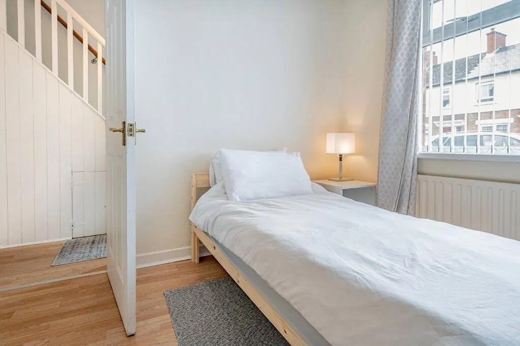 Central 3 Bedroom House Belfast